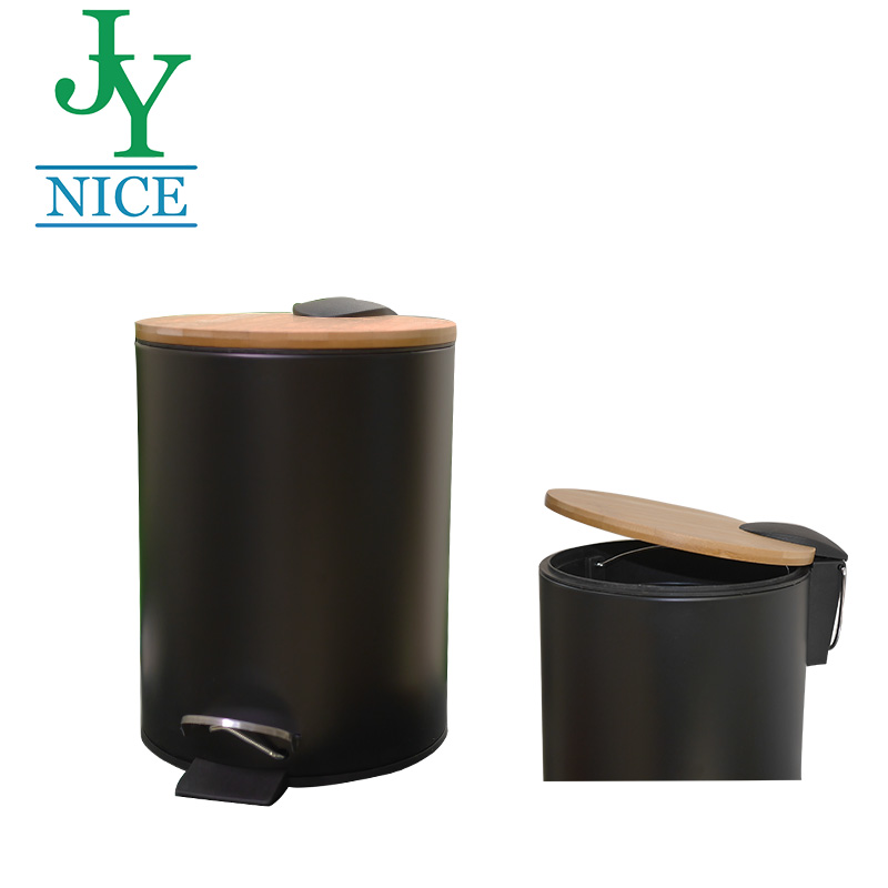 small trash bin