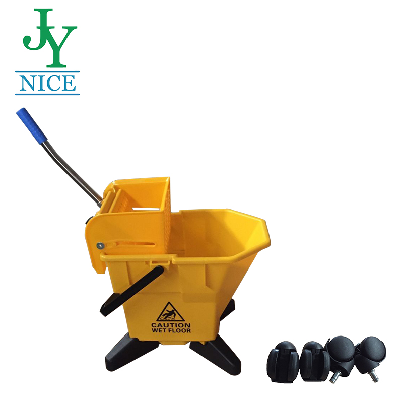 mops buckets