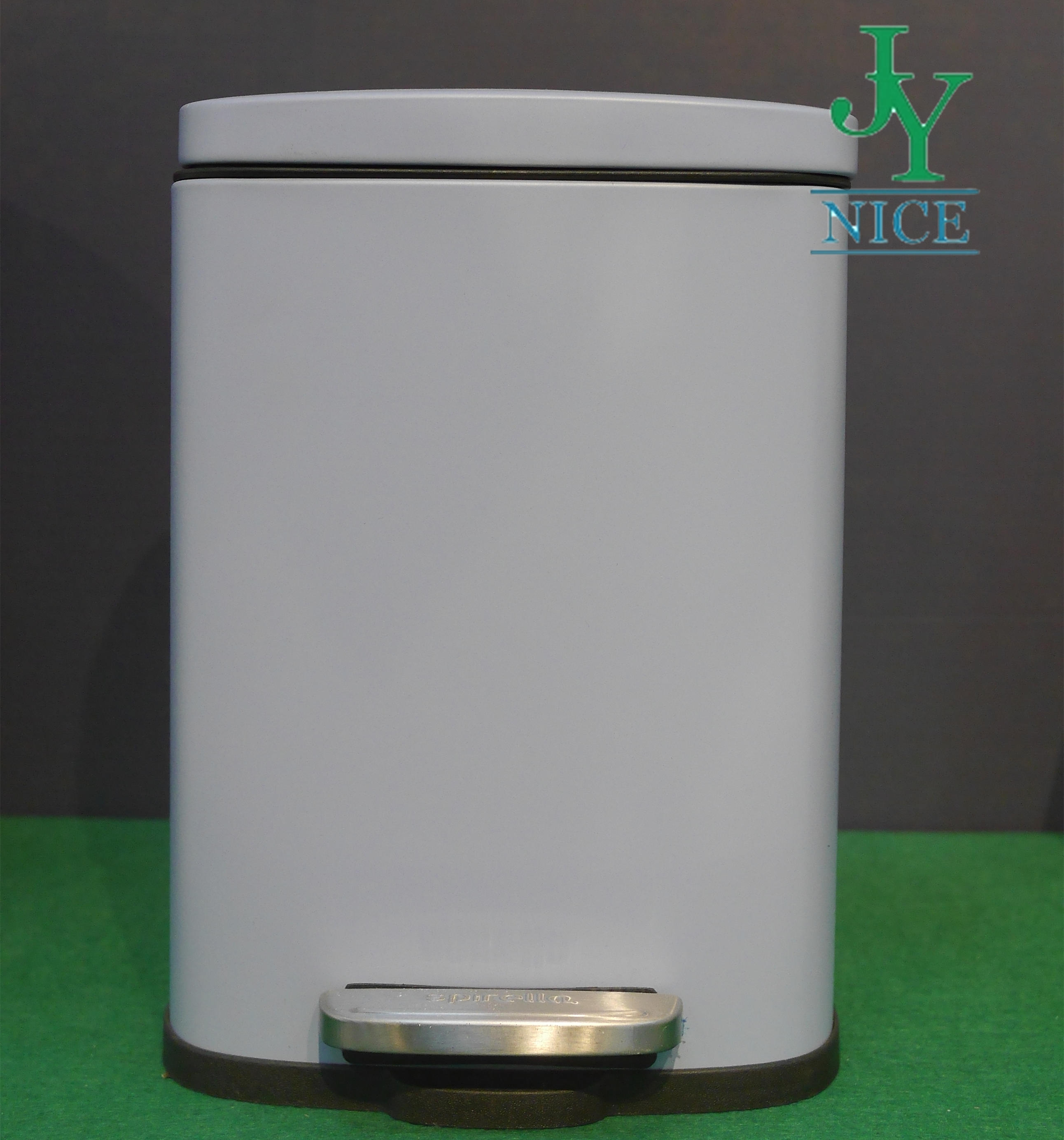 big dustbin